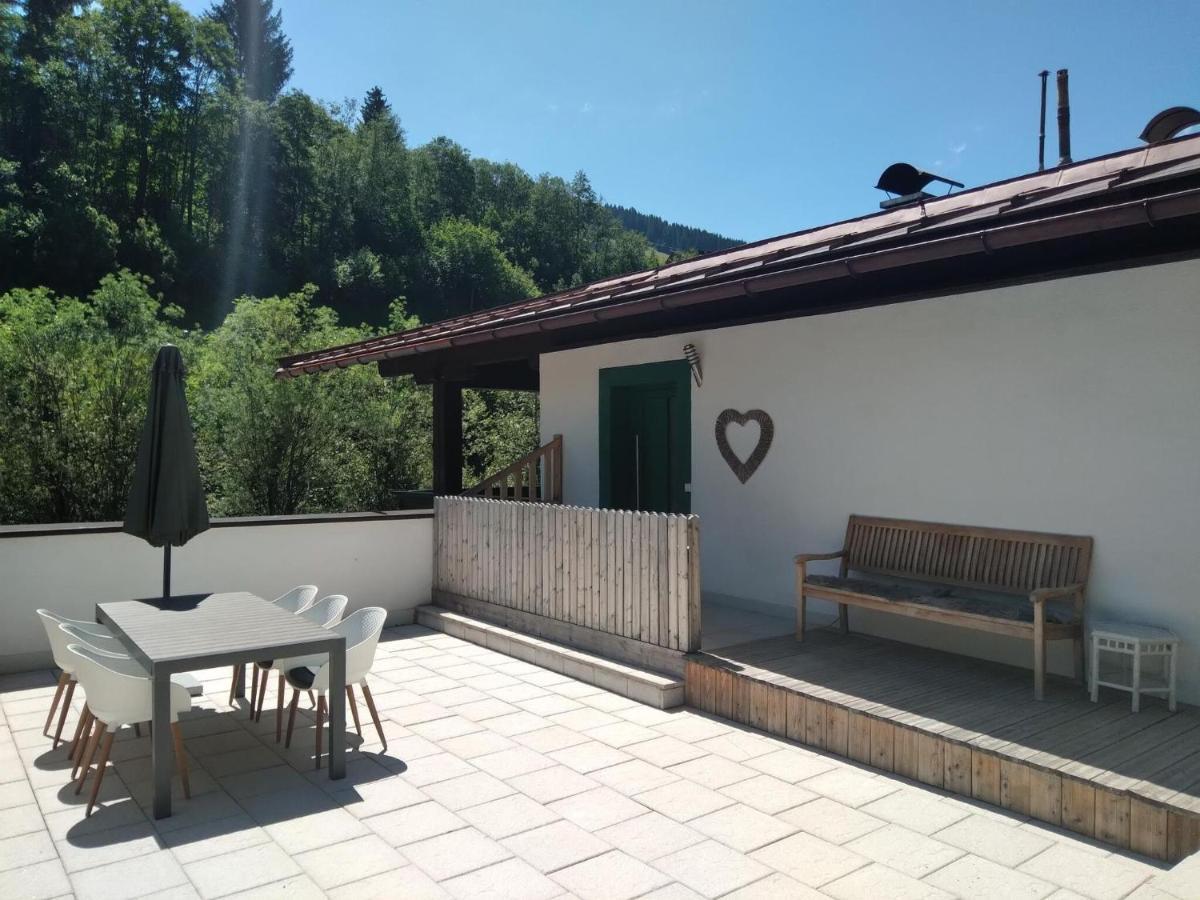 Apartment In Dienten With Mountain Views 디엔텐암호크코니그 외부 사진